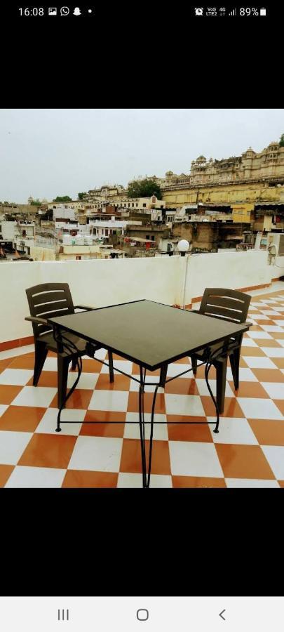 Nandini Paying Guest House أُودايبور المظهر الخارجي الصورة