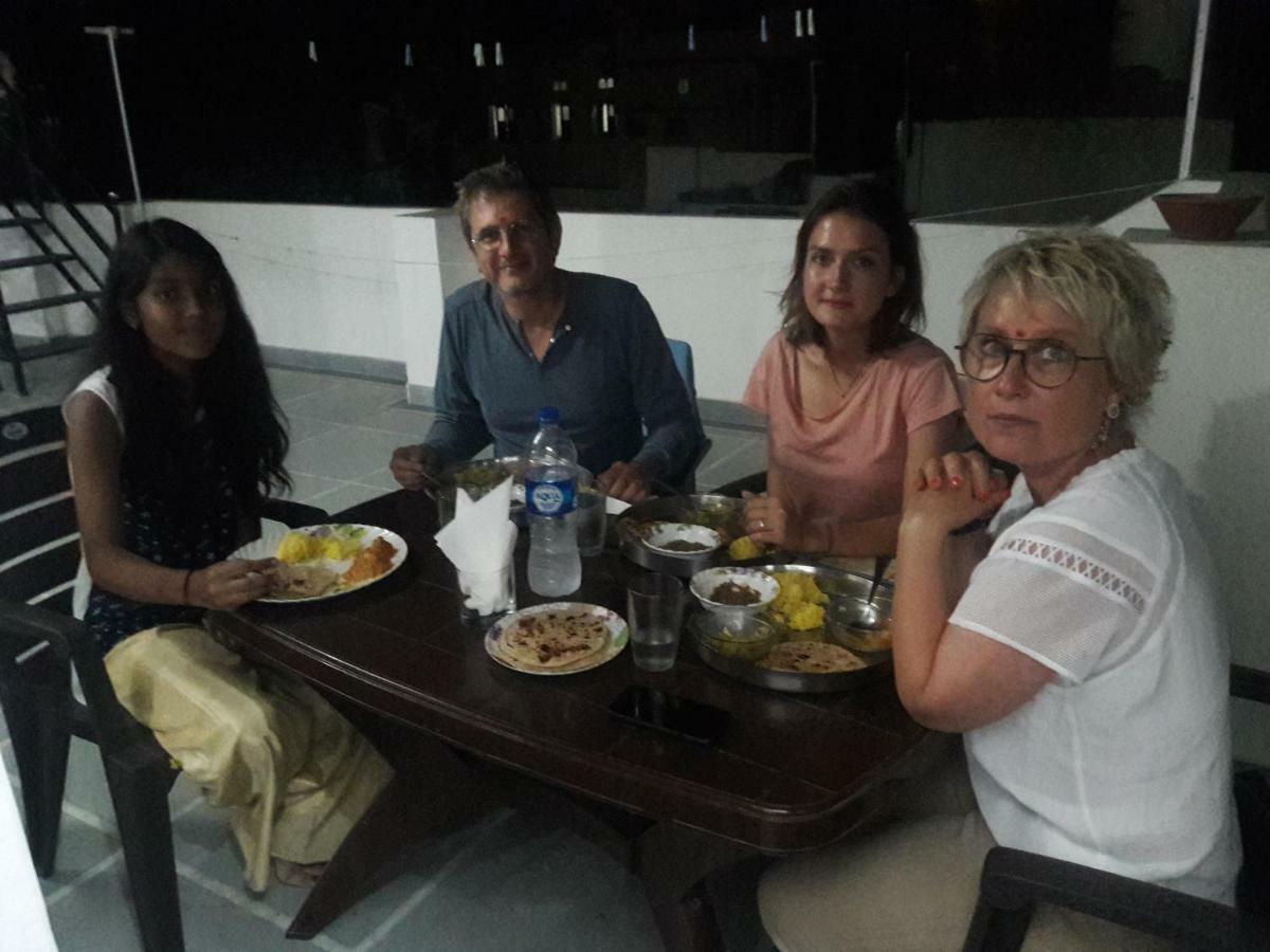 Nandini Paying Guest House أُودايبور المظهر الخارجي الصورة